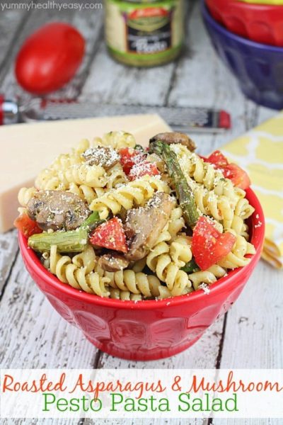 Roasted Asparagus & Mushroom Pesto Pasta Salad - quick & easy pasta salad that's the perfect side dish to any dinner!