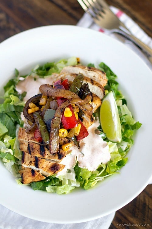 Chicken Fajita Salad by Yellow Bliss Road