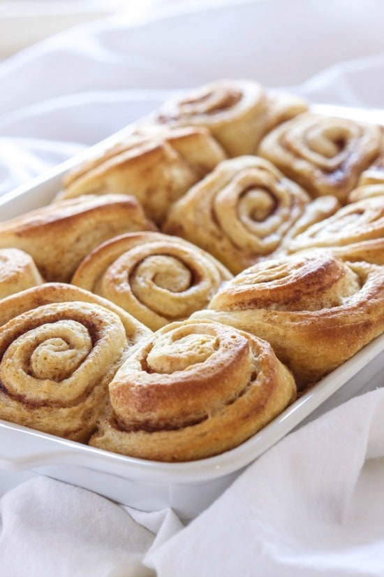 20 Healthy Breakfasts that taste like dessert! The best healthy breakfast recipes that will satisfy your sweet tooth at the same time!