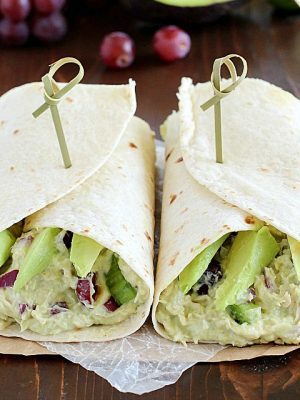 Avocado Chicken Salad Wrap - a perfect blend of avocado, Greek yogurt, chicken, celery, grapes, red onion & spices to make your lunch complete! This is healthy and only takes a few minutes to whip up! AD
