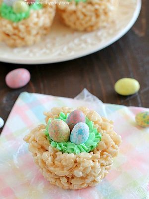 Rice Krispies Easter Nests are probably the easiest "homemade" Easter treat you can make AND your kids can help you make them! Only a few ingredients to a tasty Easter treat everyone will love!