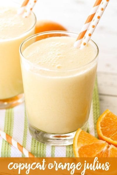 25 + Copycat Recipes to Make at Home! Eating out is fun, but sometimes it's more fun to relax and stay in. Don't miss out on the good food though just cook up some of these Copycat recipes in the comfort of your own home!